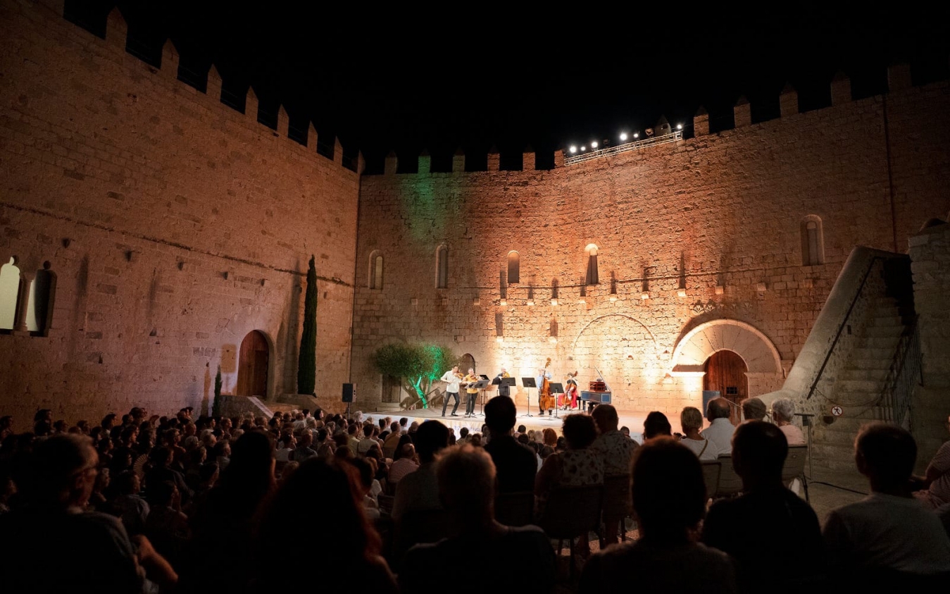 La Diputació de Castelló enaltix el valor cultural del Festival de Música Antiga i Barroca de Peníscola