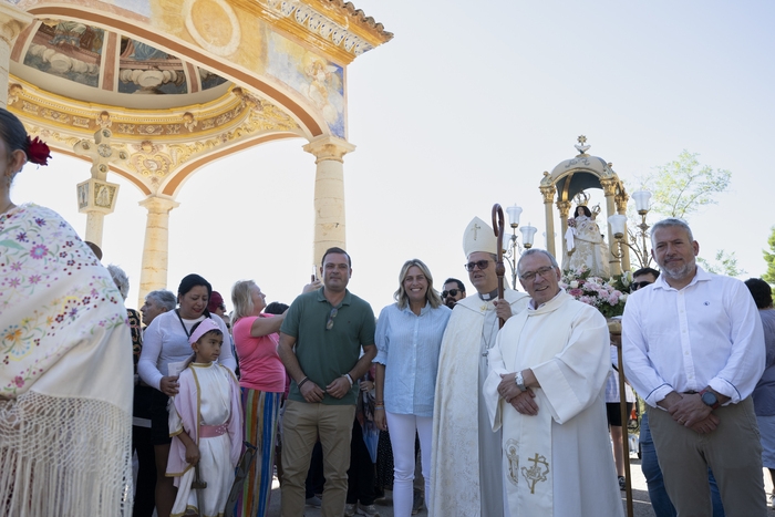 Marta Barrachina ensalza la romería de Zorita al santuario de la Virgen de La Balma como símbolo de unión, devoción y preservación de las tradiciones-copia