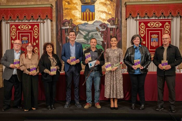 La Diputación de Castellón promueve la literatura en valenciano y distingue al escritor Vicent Gascó con el XXVI premio de narrativa breve ‘Josep Pascual Tirado’