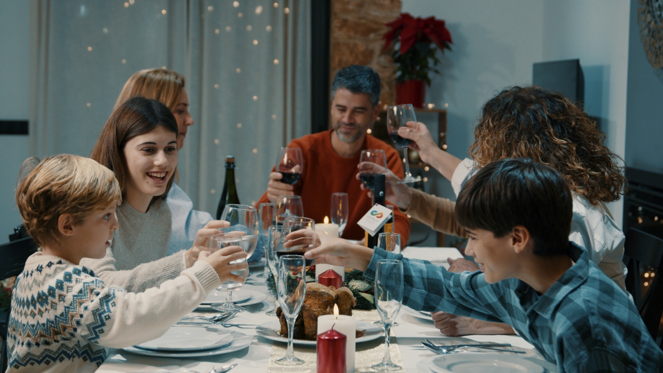 La Diputació de Castelló enaltix per Nadal la màgia de l'amor familiar