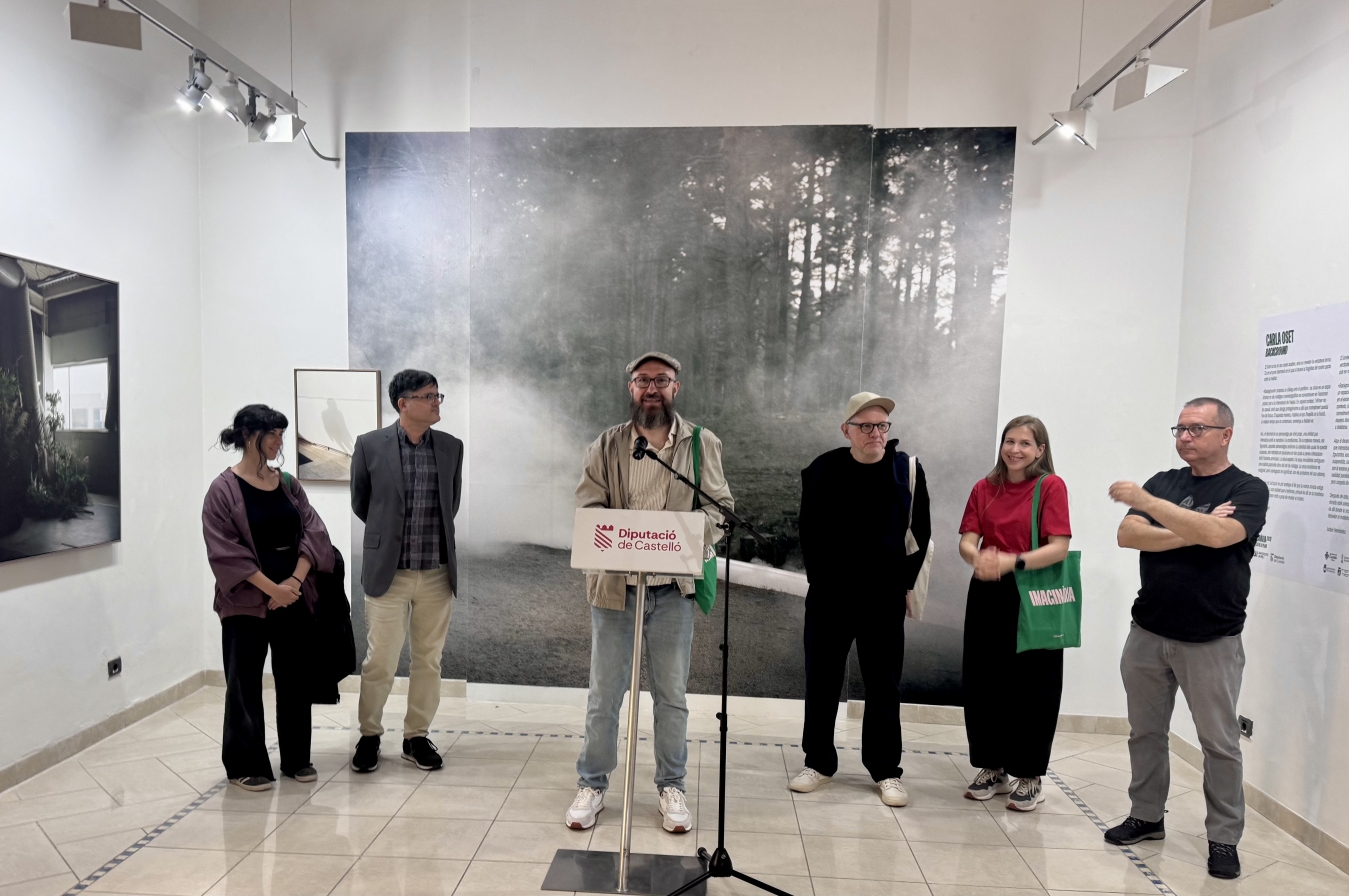 La Diputación de Castellón respalda el Festival Imaginària e inaugura la muestra fotográfica ‘Background’